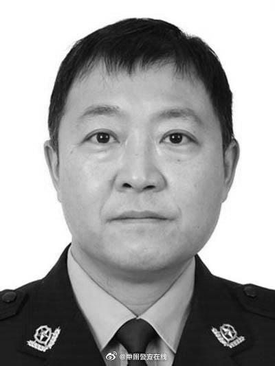 【沉痛悼念！明光市公安局民警杨民同志因公殉职[蜡烛][蜡烛][蜡烛]】 警务在线 第4张