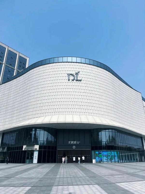 胖东来招聘“年薪50万女助理”：一场关于价值观的公开课 社会资讯 第5张