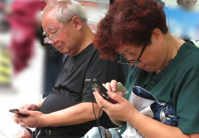 CNNIC最新报告透露5大真相，普通人机会在哪？ 人工智能AI 域名 网站 CNNIC 微新闻 第3张