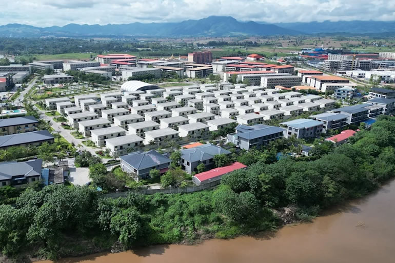 公爵、慈善家、幕后庄家，陈志的真实人生让人不敢相信 黑产灰产 互联网坊间八卦 微新闻 第10张