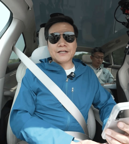 雷军15小时直播：把一批不敢露脸的老板，打回原形 个人IP 自媒体 微新闻 第3张