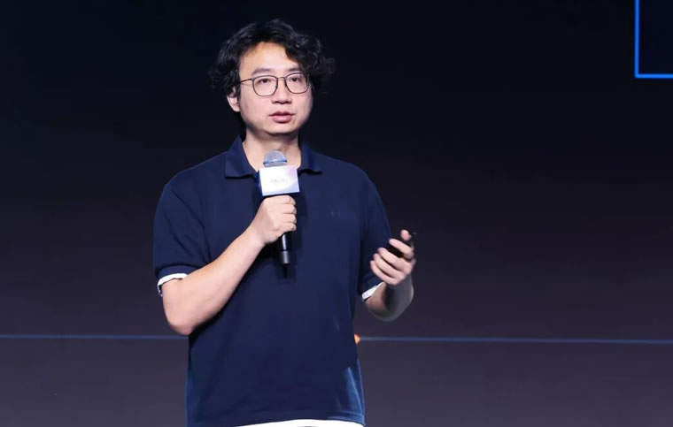 无招卸任钉钉CEO:一个时代结束了 人工智能AI 网络营销 互联网 微新闻 第4张 无招卸任钉钉CEO:一个时代结束了 人工智能AI 网络营销 互联网 微新闻 第4张