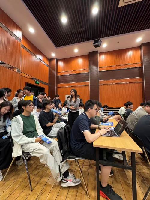 长鑫每月加班80小时,为什么985还抢着去 工作 IT职场 IT公司 微新闻 第2张 长鑫每月加班80小时,为什么985还抢着去 工作 IT职场 IT公司 微新闻 第2张